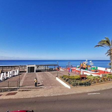 Chale Esmeralda - Charming Studios In Calheta Beach ภายนอก รูปภาพ